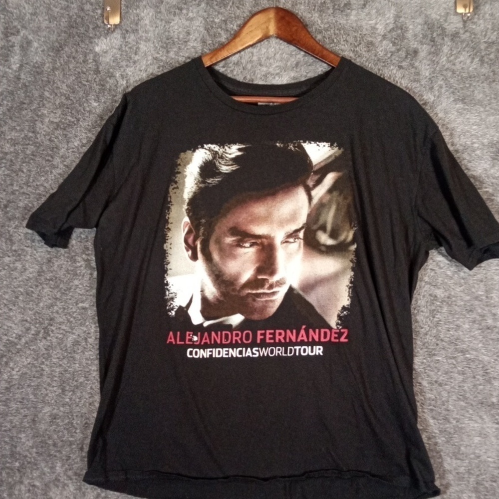 Alejandro Fernández Tee Confidencias World Tour 2015 Short Sleeve Women XL